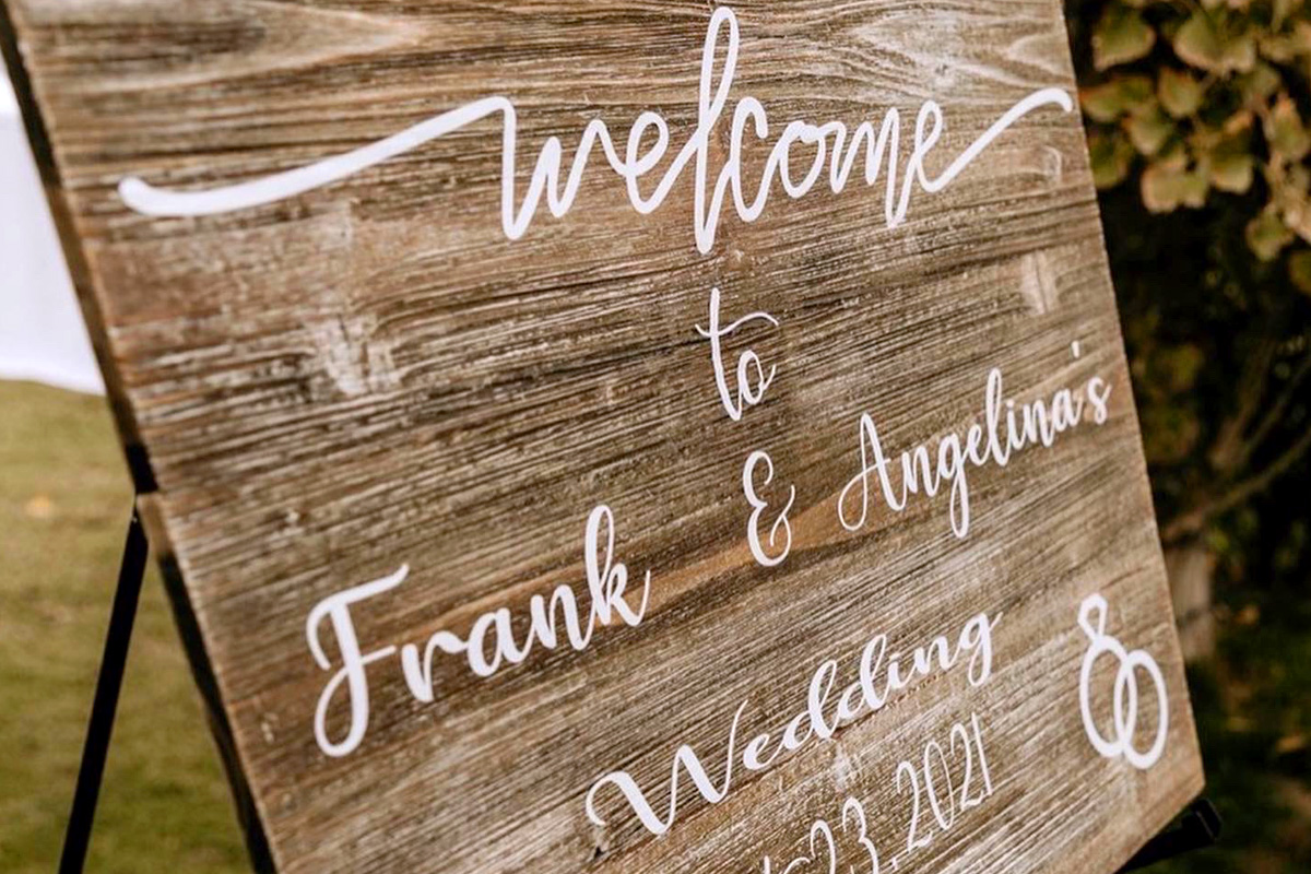 Welcome sign for newly wed Bakersfield California